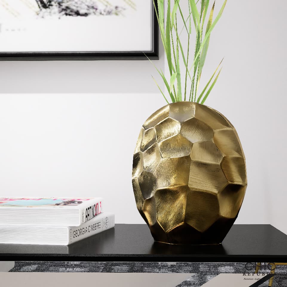 AEGIS/23,แจกัน-4