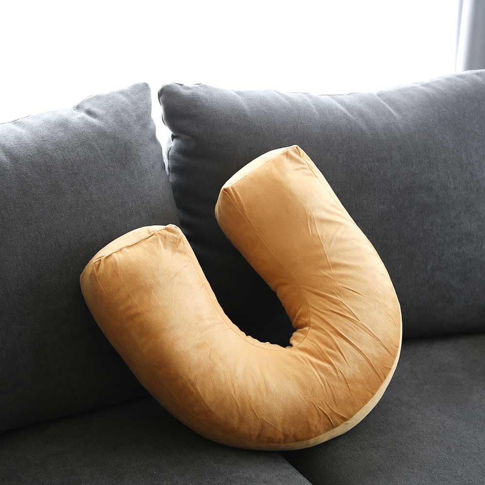 หมอนรูปตัวยูสีน้ำตาล ขนาด 40x45 ซม.