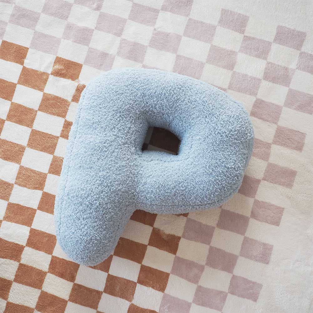 หมอนอิงตัวอักษร - P (สีฟ้า)